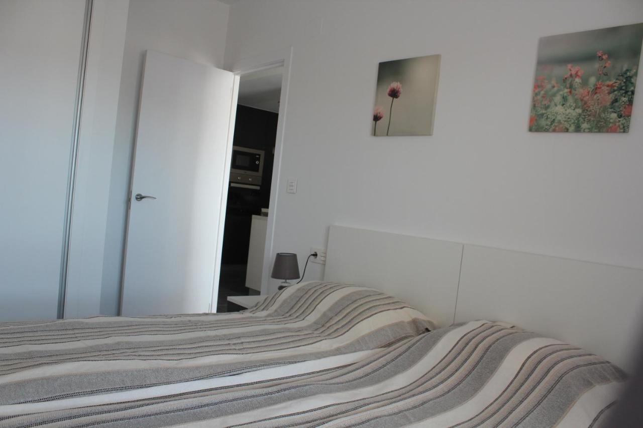 New Apartment With Sea View Of Andrew And Natallia Campoamor Exteriér fotografie