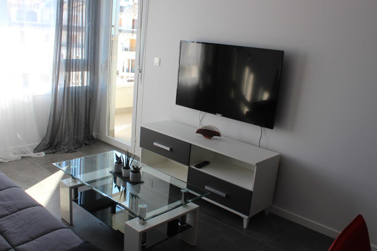 New Apartment With Sea View Of Andrew And Natallia Campoamor Exteriér fotografie
