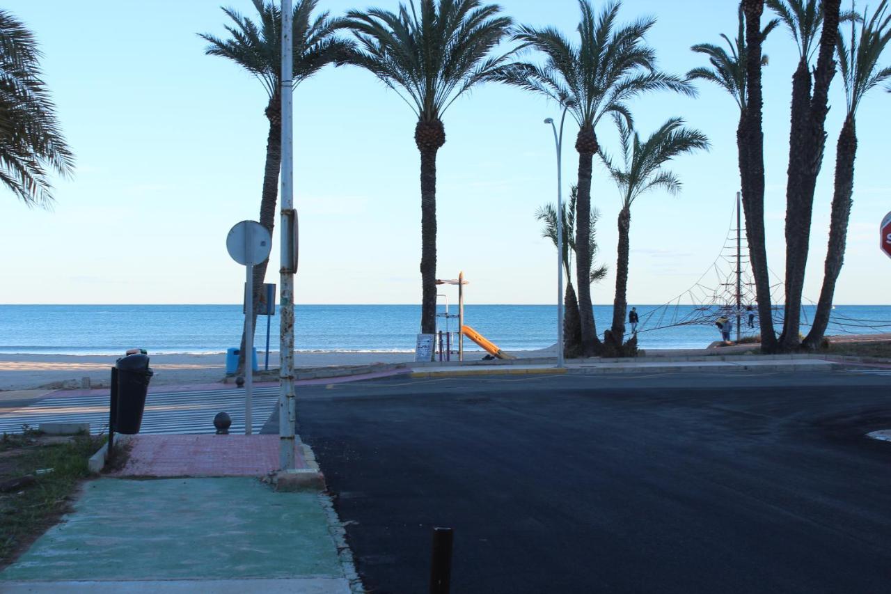 New Apartment With Sea View Of Andrew And Natallia Campoamor Exteriér fotografie